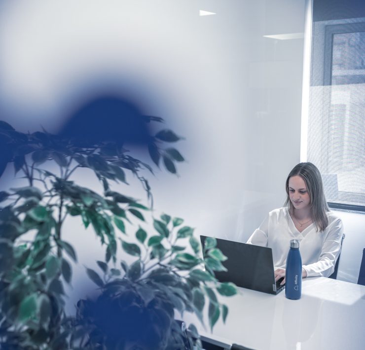 Tecnologia como elemento facilitador da relação B2B no Mercado Farmacêutico