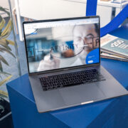 Outsourcing software development